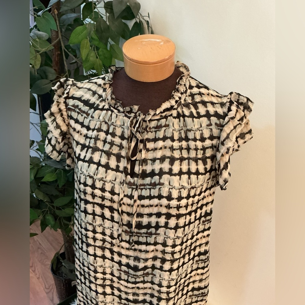 Women’s Anne Klein Abstract-Print Split-Neck Flutter-Sleeve Top Large - Picture 15 of 15